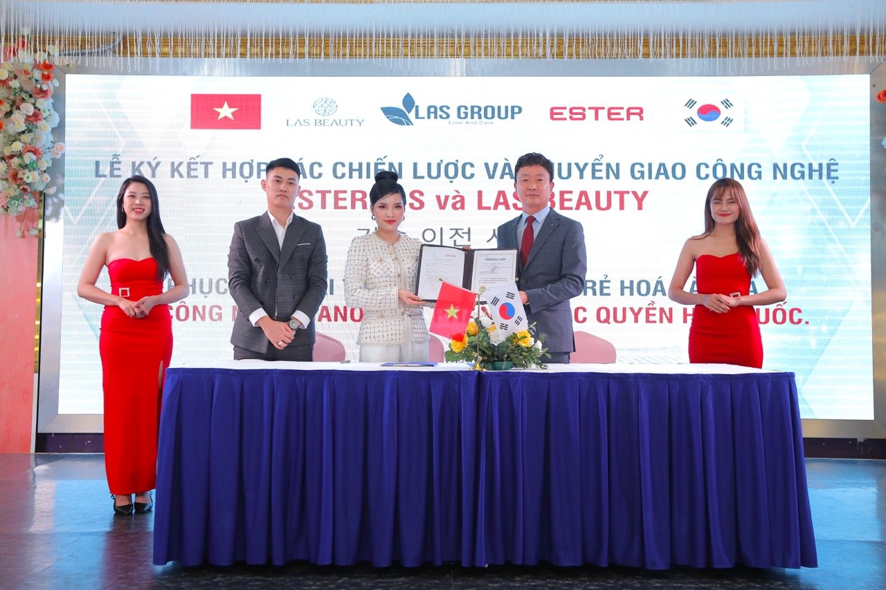 Tổ chức Lễ ký kết hợp đồng