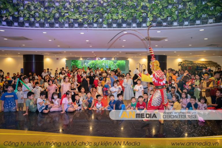 AN Media tổ chức sự kiện "Vũ điệu trăng rằm" tại VNPT IT