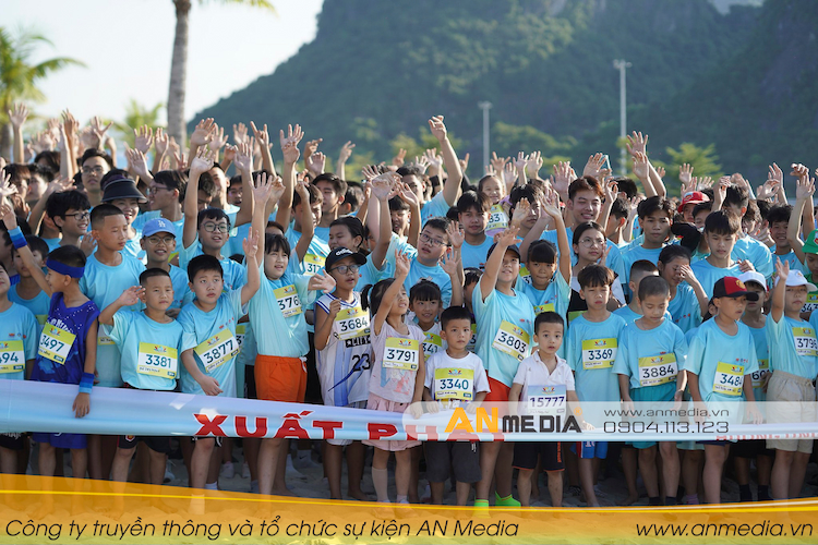 Giải chạy “Tiếp sức hưởng ứng ngày Asean về quản lý thiên tai”