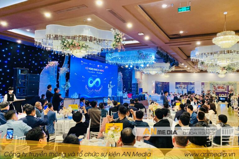 Thiết bị sự kiện